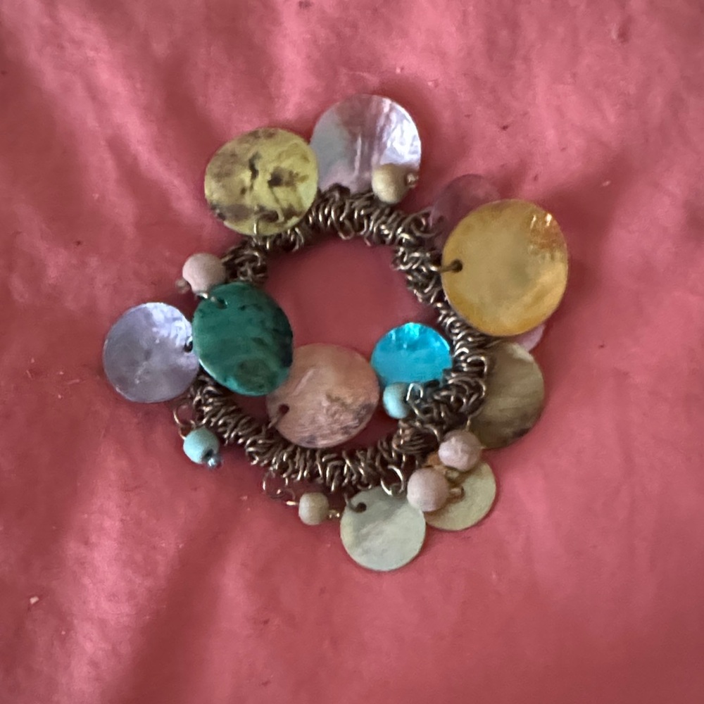 Multicolor Shell Charm Bracelet